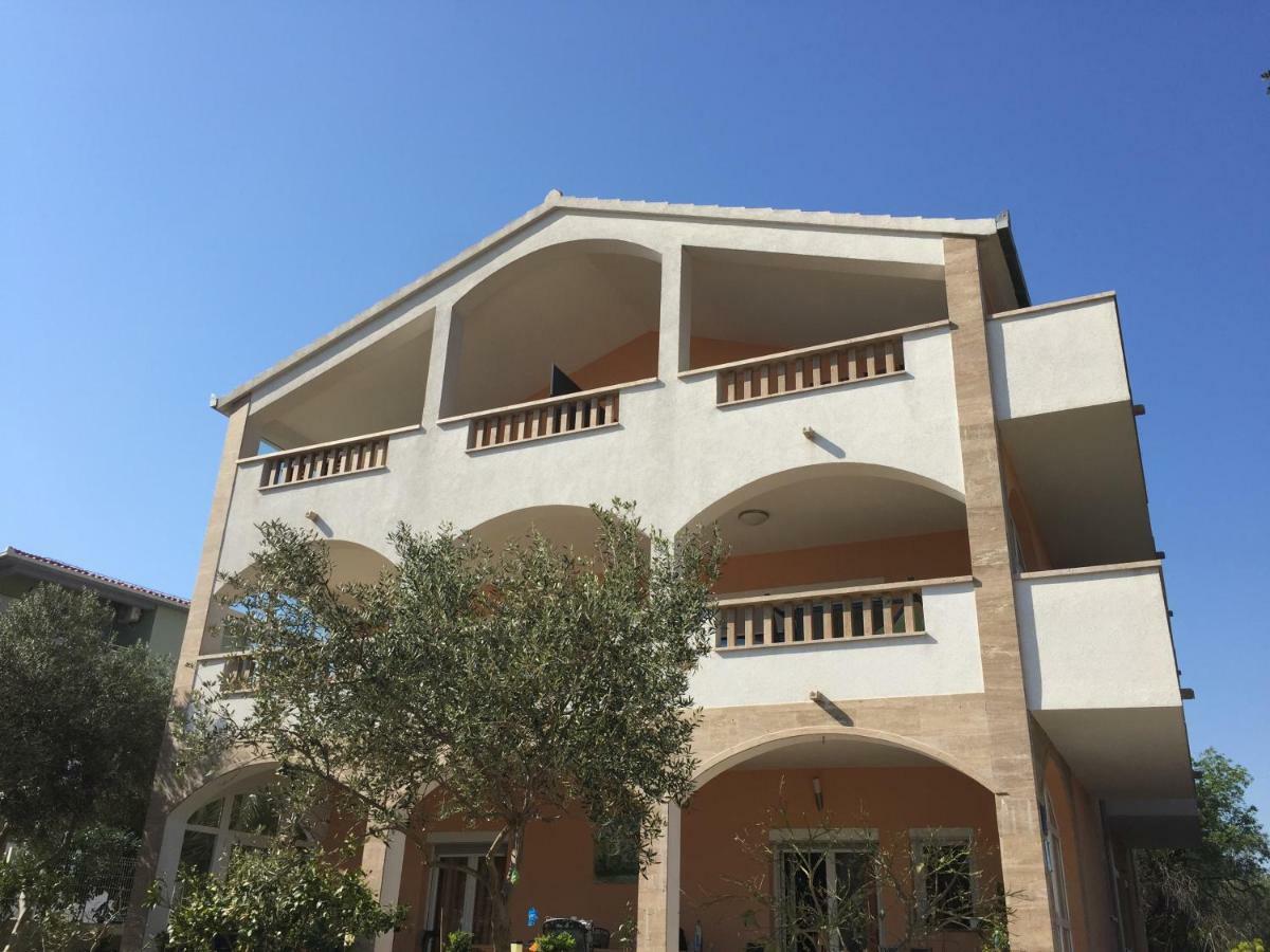 Apartmani Zivaljic تروغير المظهر الخارجي الصورة